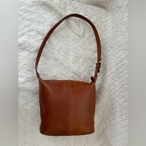 Not available Vintage Coach 4148 Small Soho Leather Bag British Tan